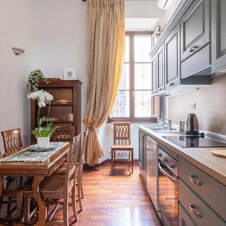 דירה Luxury In The Heart Of - Near Metro A And B *